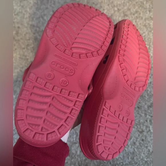 KC Chiefs Crocs - Picture 2 of 2